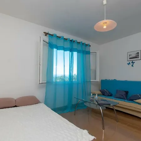 Feriehus Mediterranean Vacation *